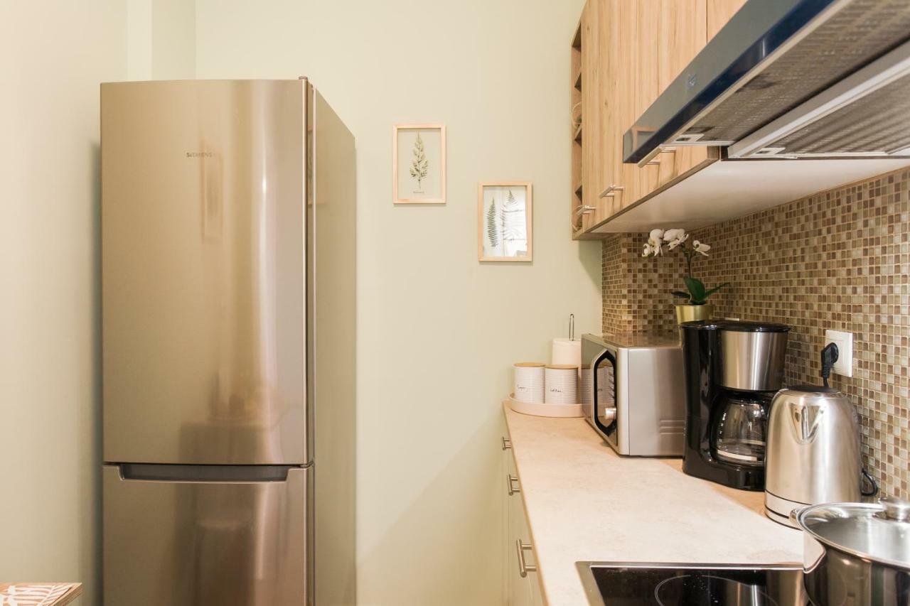 Modern Antique Private Rooms Near To Acropolis Museum And Metro Station Athens Ngoại thất bức ảnh